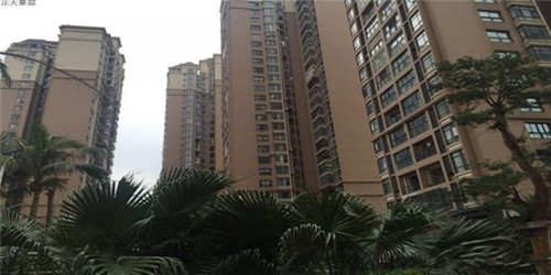 辣蜀汇串串火锅